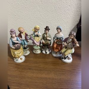 Set of six vintage ceramic figures, 6x4 inches.
